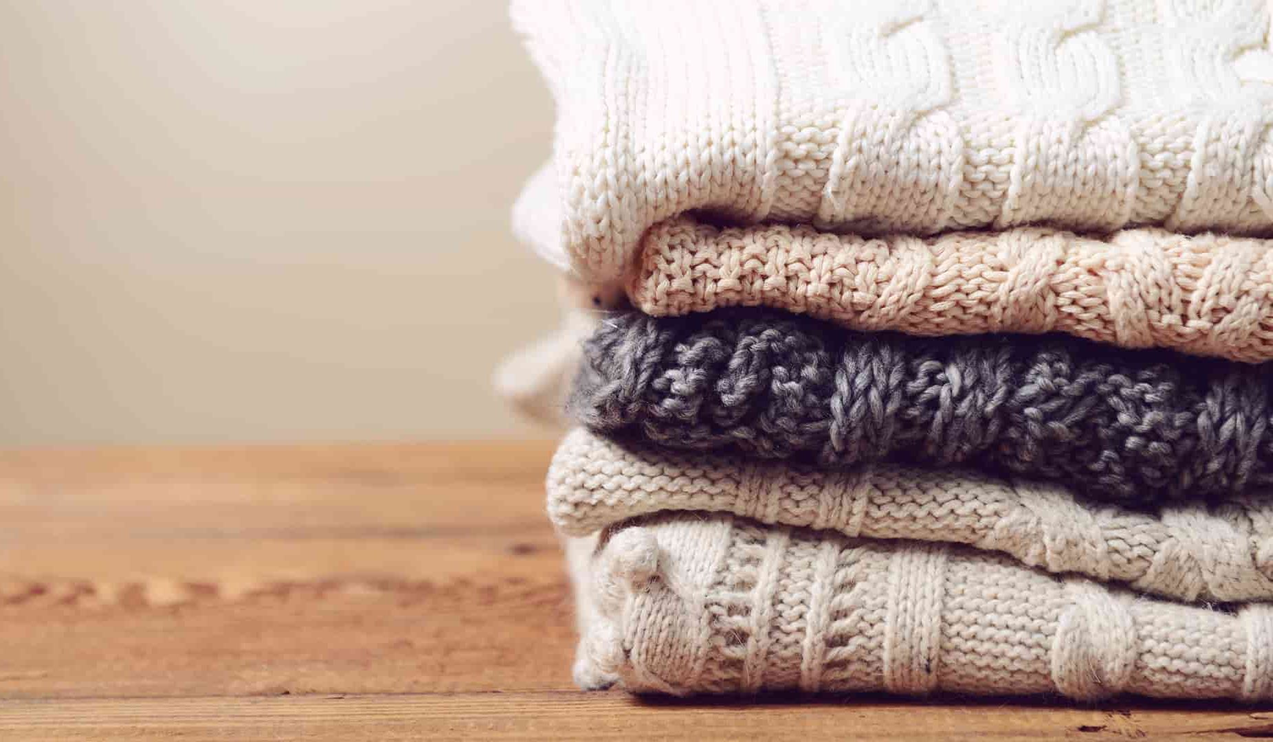  سعر قماش الصوف ابيض واستخداماتها المتنوعة للالبسة الشتوية 